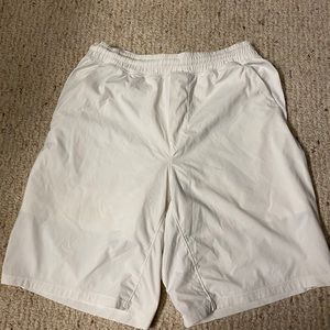 LULULEMON MENS SHORTS SMALL WHITE